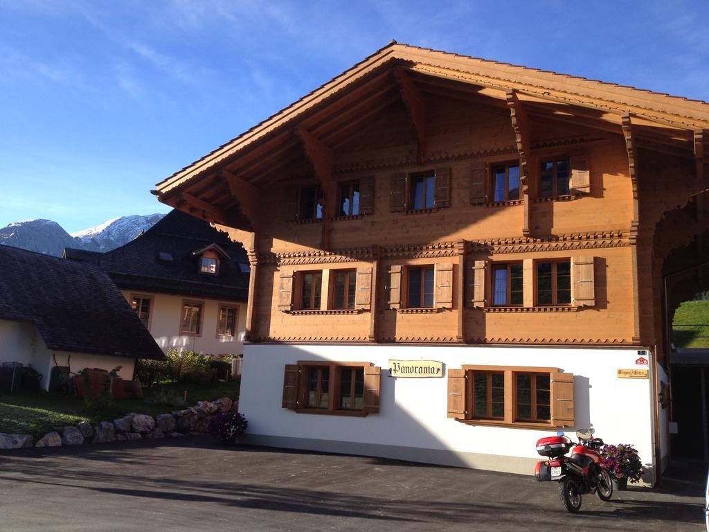 B&B Panorama Gstaad Exterior photo